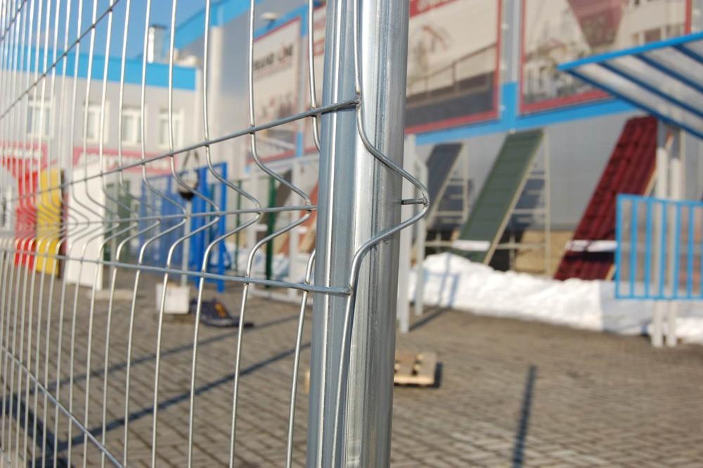 Столб временного ограждения – 2 шт на секцию